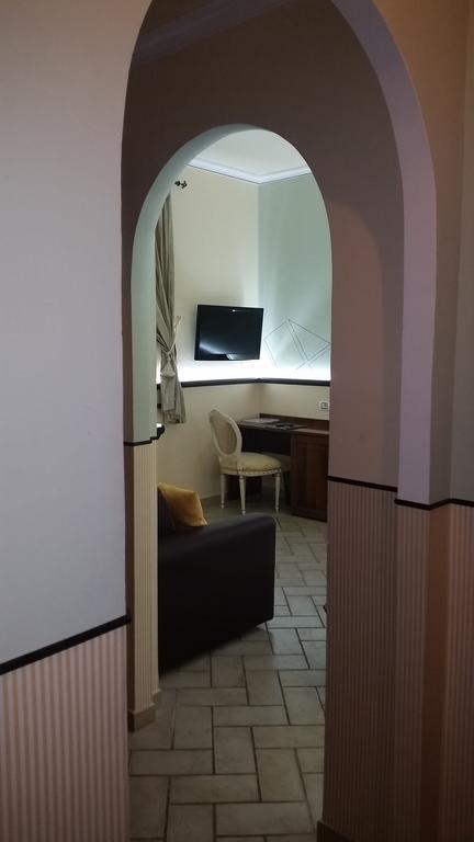 Hotel Villa Degli Angeli Castel Gandolfo Buitenkant foto